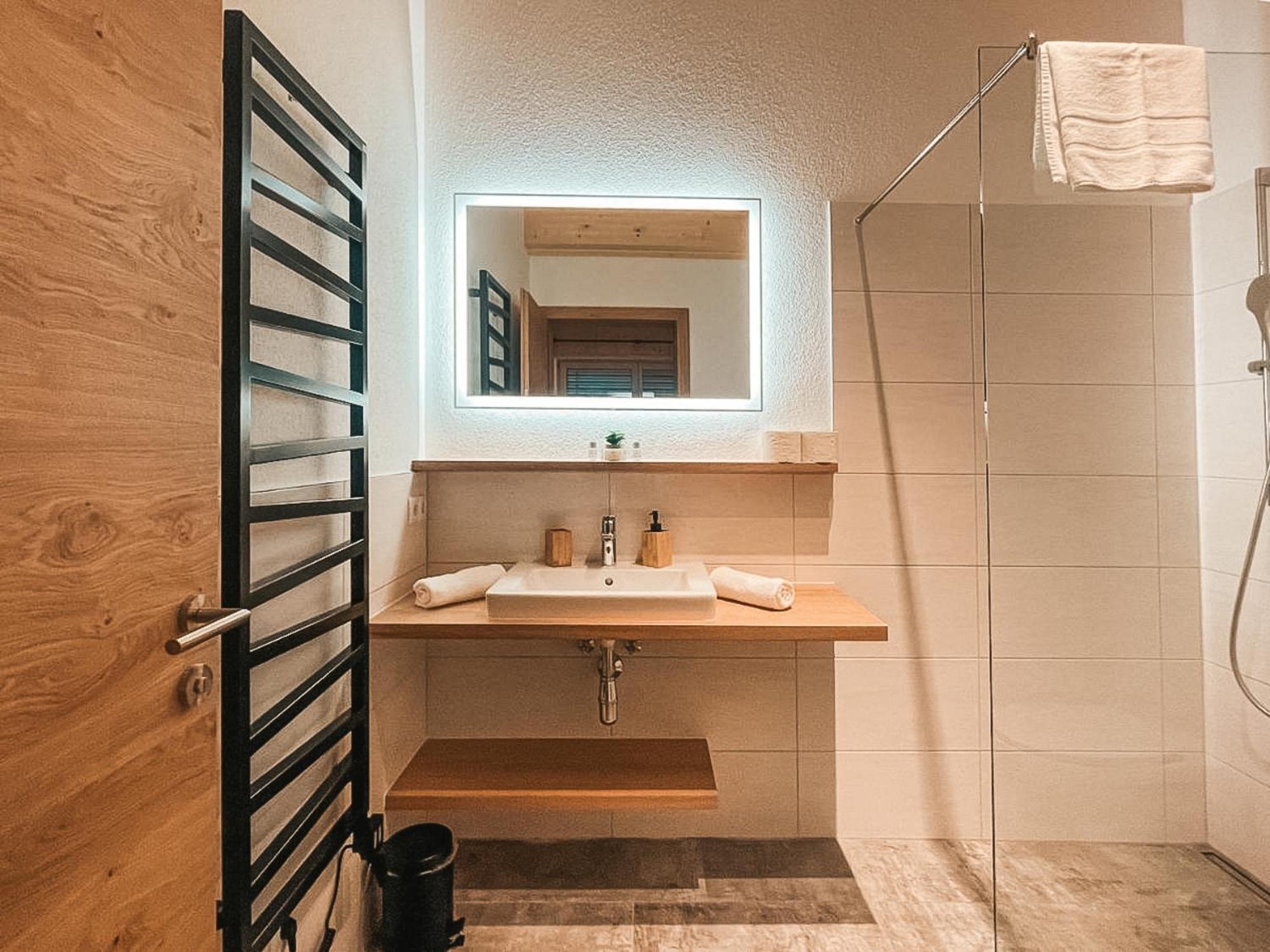 Zillerheart - Balcony Und Car Park By Alpenluxus Appartements فغن المظهر الخارجي الصورة