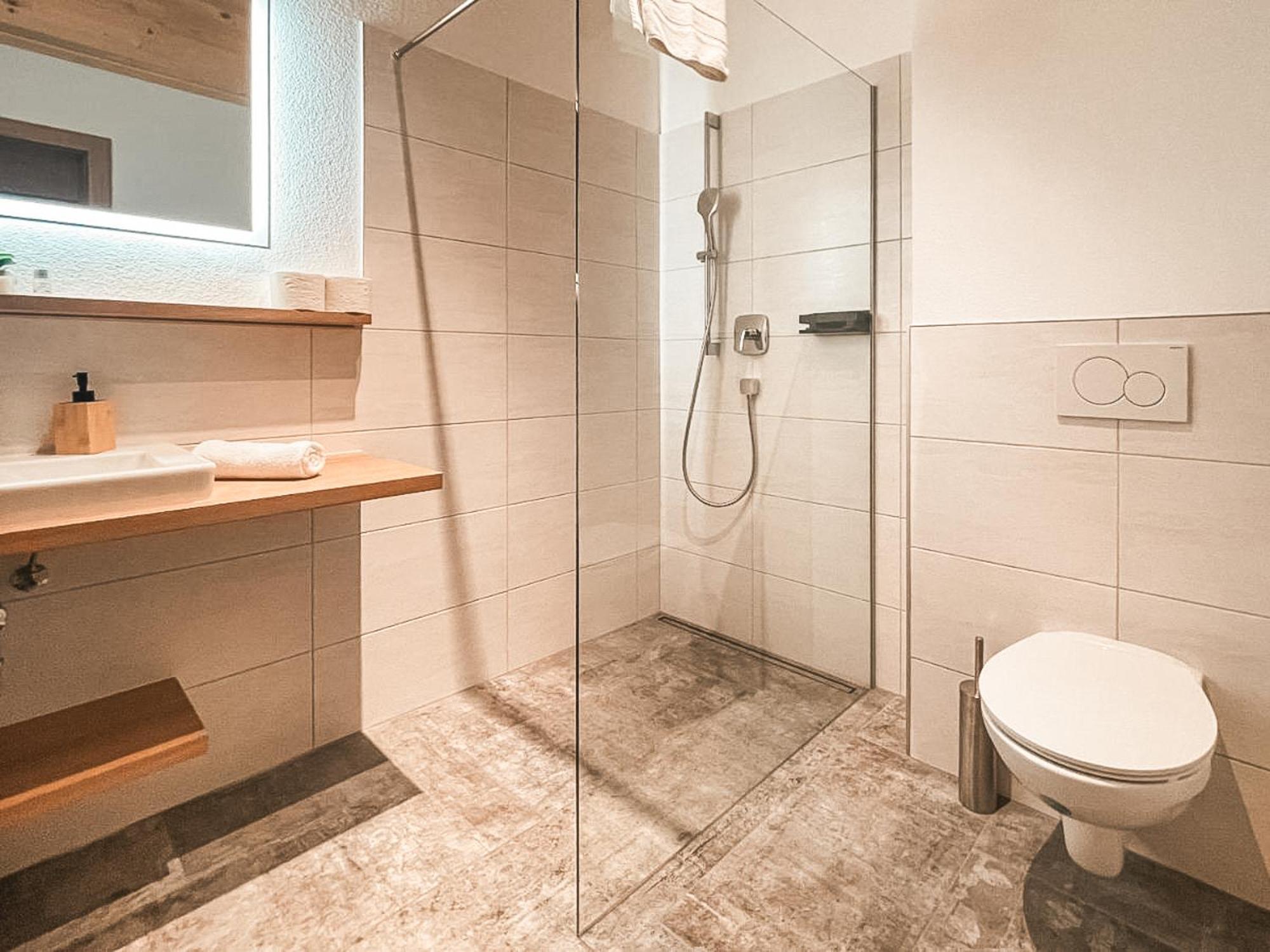 Zillerheart - Balcony Und Car Park By Alpenluxus Appartements فغن المظهر الخارجي الصورة