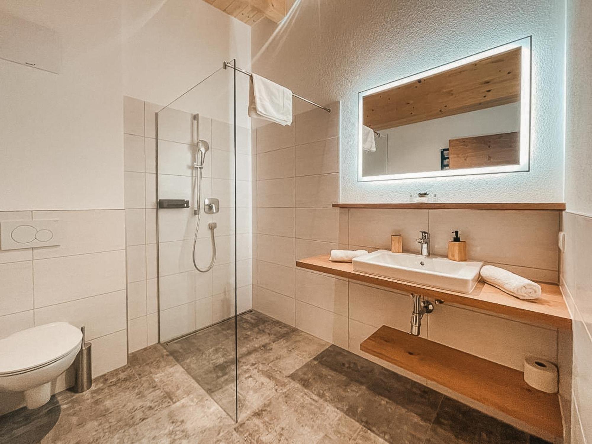 Zillerheart - Balcony Und Car Park By Alpenluxus Appartements فغن المظهر الخارجي الصورة